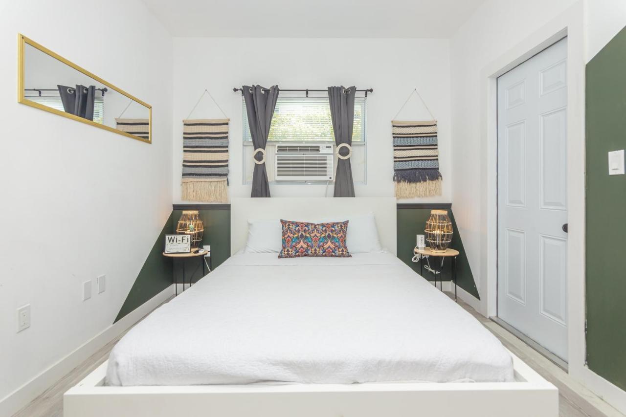 1 Bedroom Apartment With Balcony Miami - Heart Of Downtown Exterior foto